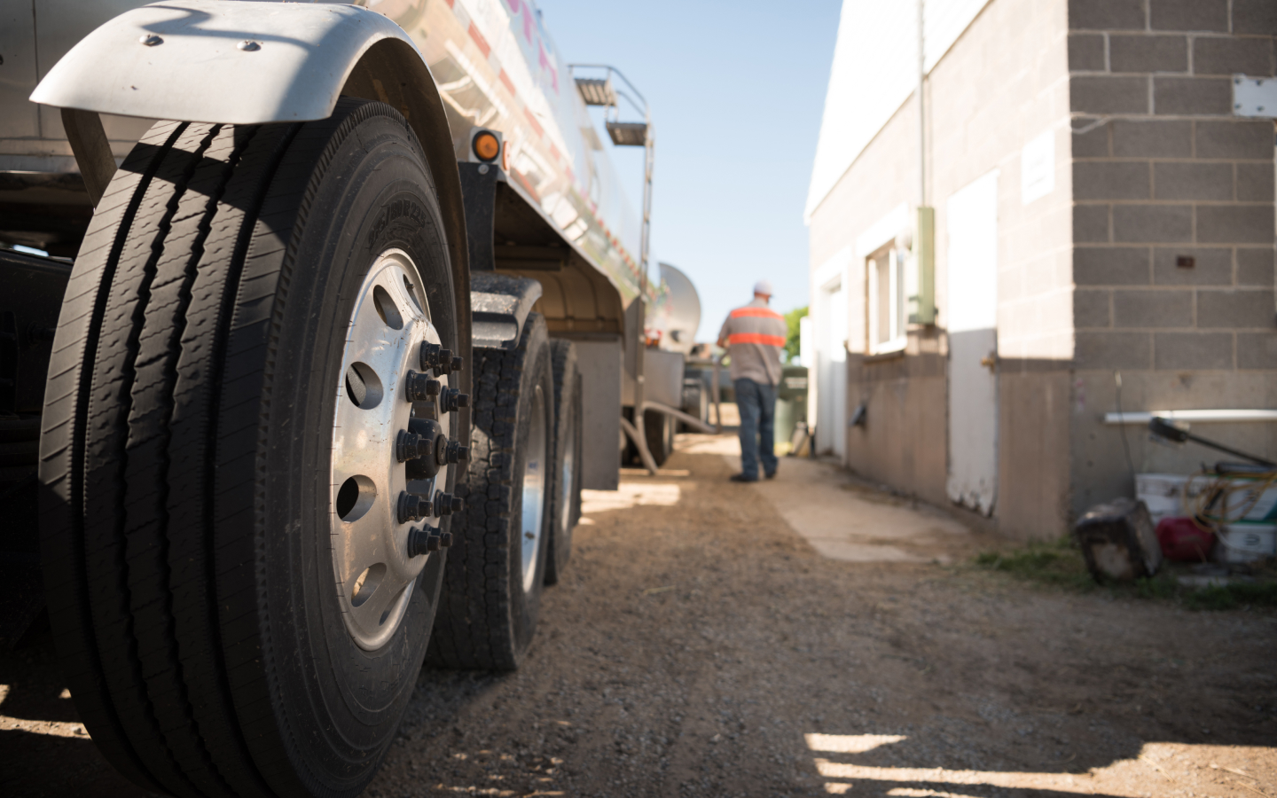 Do low rolling resistance tires save money? | Motive (formerly KeepTruckin)