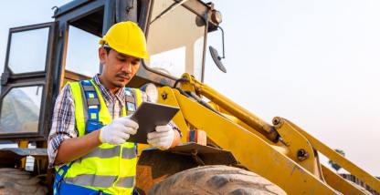 How construction fleet tracking can prevent theft and increase productivity.