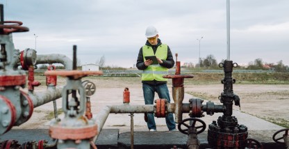 How technology can improve oil and gas fleet and worksite safety