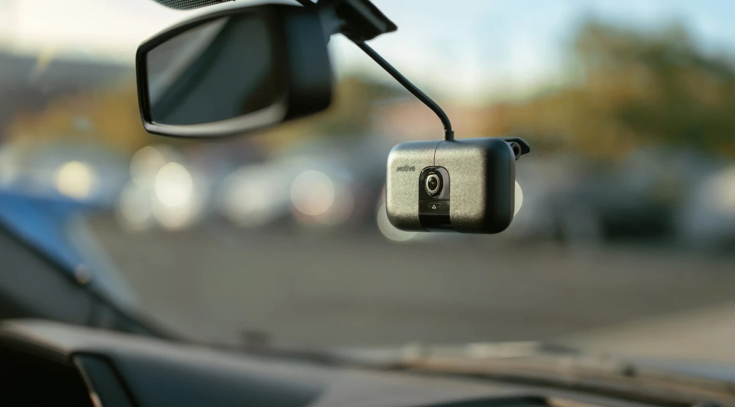 Understanding blind spots and avoiding hidden dangers.