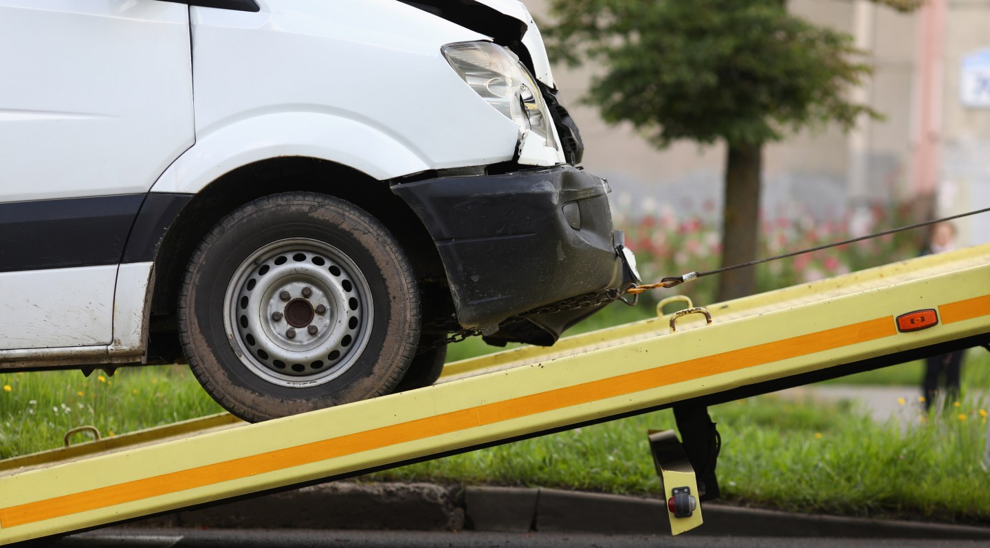 Maintain optimal fleet performance with Motive Roadside Assistance.