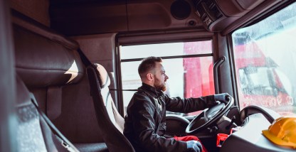 Revolutionizing trucking: How computer vision enhances safety and efficiency.