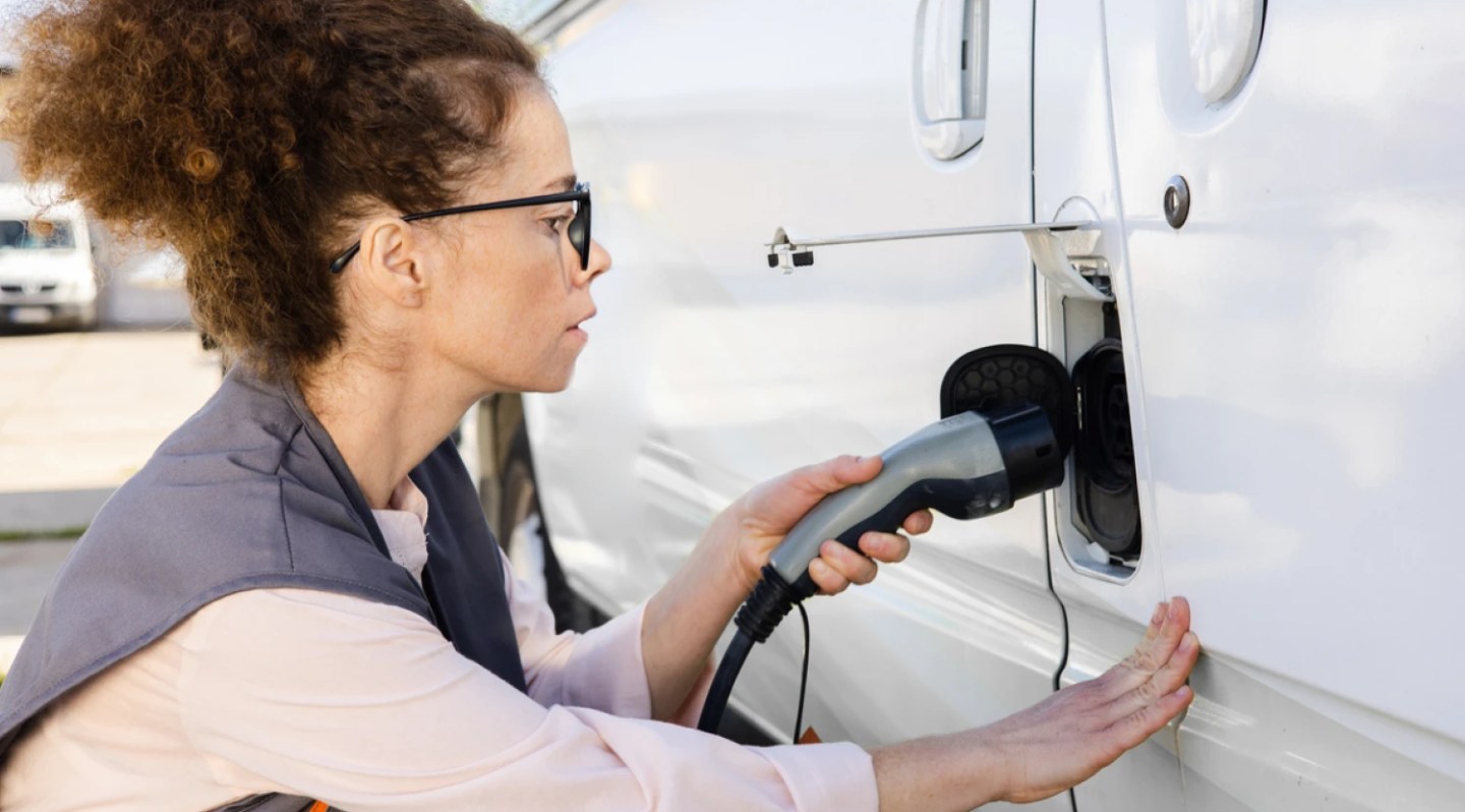 A fleet manager’s guide to electric vehicle fleets.