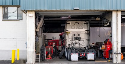 2025 Fleet maintenance roadmap: Cutting costs before regulations tighten.