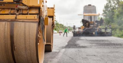 How construction fleets use connected visibility to protect equipment, schedules, and margins